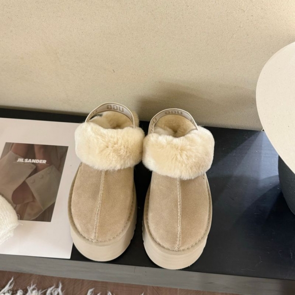 【UGG】厚底スリッポンウールスリッパレディース 【UGG】厚底スリッポンウールスリッパレディース
