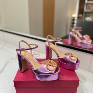 【VALENTINO】2026サンダルレディース