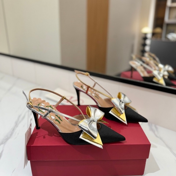 【VALENTINO】25SSパンプスレディース 【VALENTINO】25SSパンプスレディース