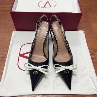 【VALENTINO】新作パンプスレディース 【VALENTINO】新作パンプスレディース