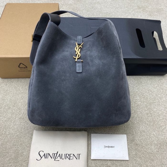 SAINT LAURENT 753837 マット グレー、ゴールド、マット 脇下バッグ 大、クラシック 31x30x13cm サイズ:31x30x13cm SAINT LAURENT 753837 マット グレー、ゴールド、マット 脇下バッグ 大、クラシック 31x30x13cm サイズ:31x30x13cm