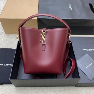 SAINT LAURENT 749036 カーフレザー、カーフ ブラック、レッド、ゴールド バケツバッグ クラシック 20x17x13cm サイズ:20x17x13cm