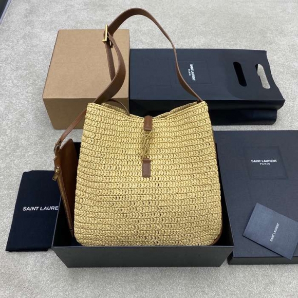 SAINT LAURENT 753837 編み ゴールド 脇下バッグ 大、クラシック 31x30x13cm サイズ:31x30x13cm SAINT LAURENT 753837 編み ゴールド 脇下バッグ 大、クラシック 31x30x13cm サイズ:31x30x13cm