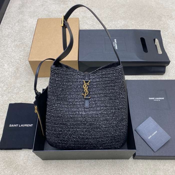 SAINT LAURENT 753837 編み ブラック、ゴールド 脇下バッグ 大、クラシック 31x30x13cm サイズ:31x30x13cm SAINT LAURENT 753837 編み ブラック、ゴールド 脇下バッグ 大、クラシック 31x30x13cm サイズ:31x30x13cm