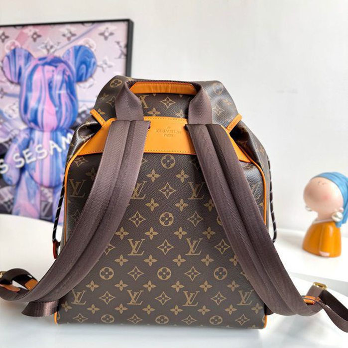 Louis Vuitton モンソリー カルゴ リュック モノグラム ブラウン M14015 サイズ:40x34x17cm