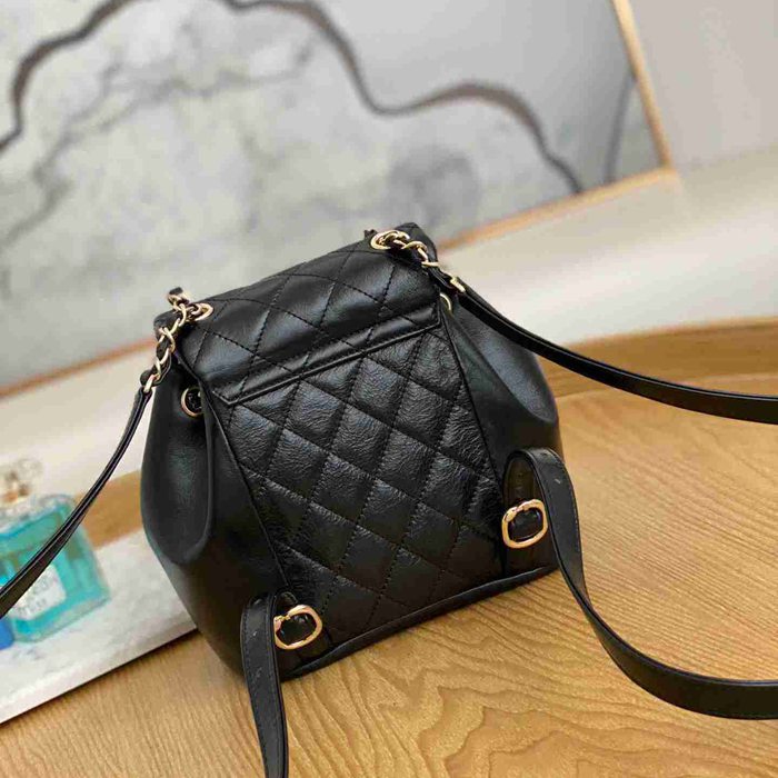 Chanel リュック オールレザー ブラック 2908 サイズ:18x18x12cm