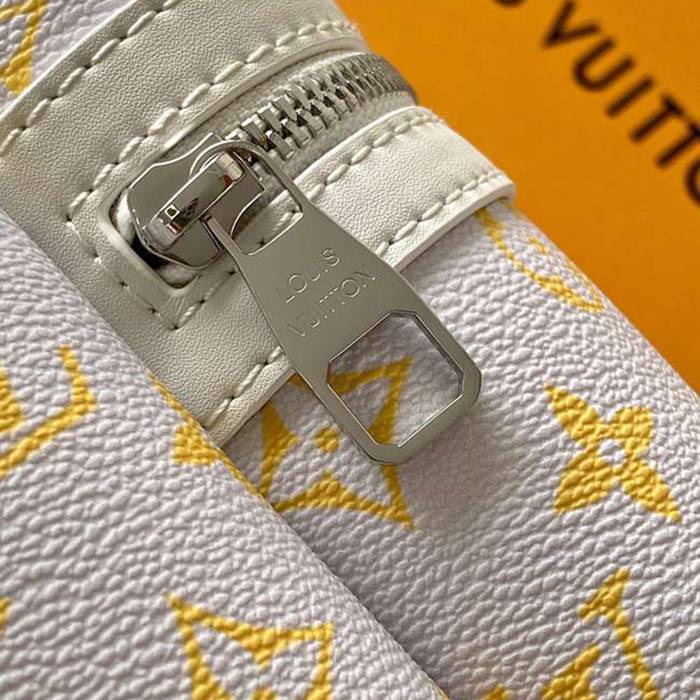 Louis Vuitton ディスカバリー リュック オールレザー ブラック M14673 サイズ:38x29x20cm