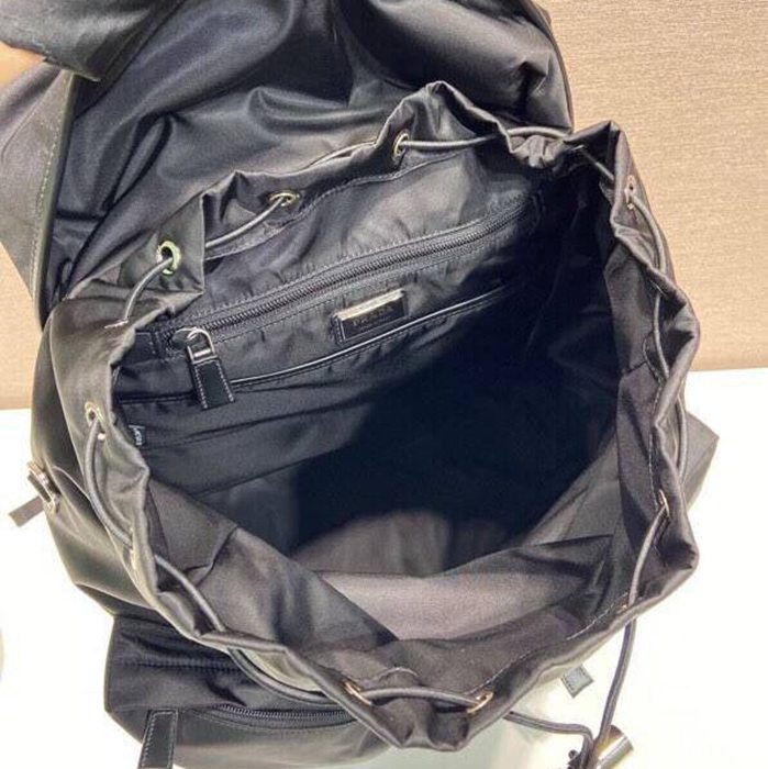 Prada ランウェイ リュック ナイロン ブラック 2VZ108 サイズ:45x38x18cm