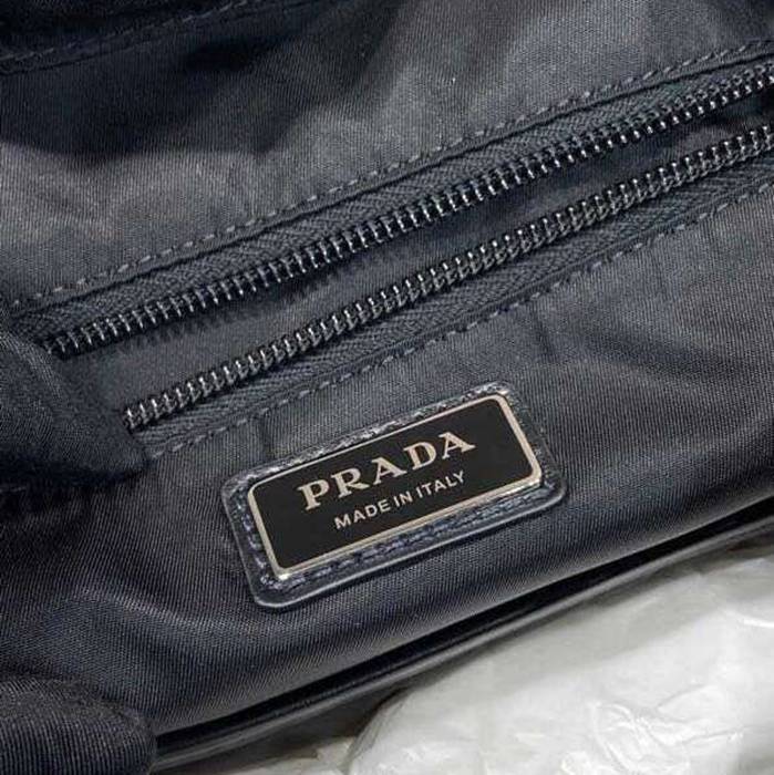 Prada ランウェイ リュック ナイロン ブラック 2VZ108 サイズ:45x38x18cm