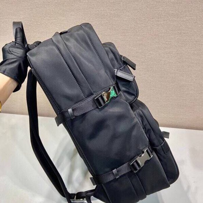 Prada マルチファンクション リュック ナイロン ブラック 2VZ101 サイズ:45x25.5x21.5cm