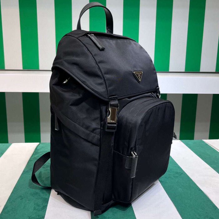 Prada リュック ナイロン ブラック 2VZ135 サイズ:45x27x17cm