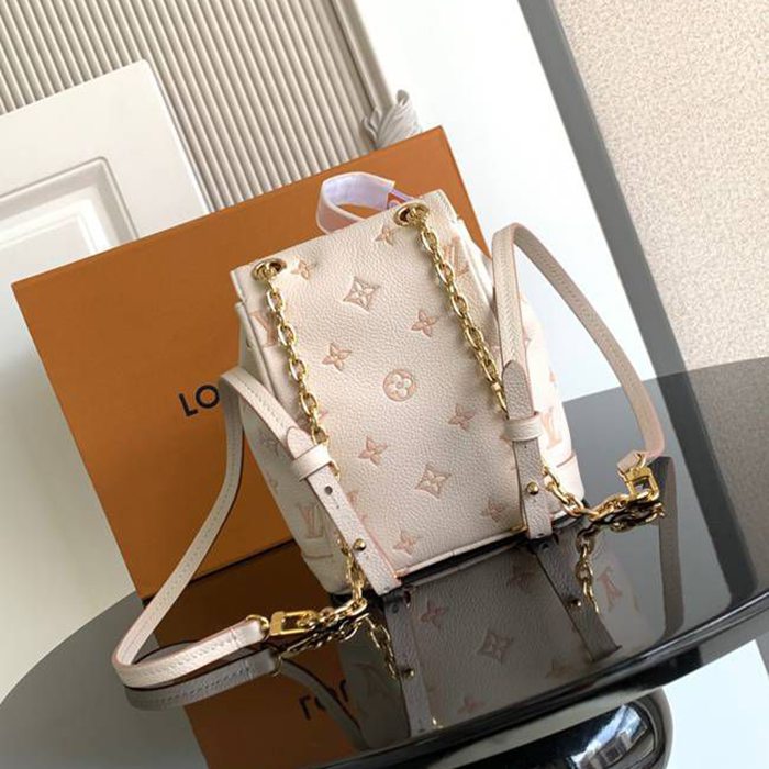 Louis Vuitton ナノノエ リュック オールレザー カラフル M13656 サイズ:19x15x10cm