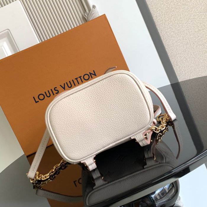 Louis Vuitton ナノノエ リュック オールレザー カラフル M13656 サイズ:19x15x10cm