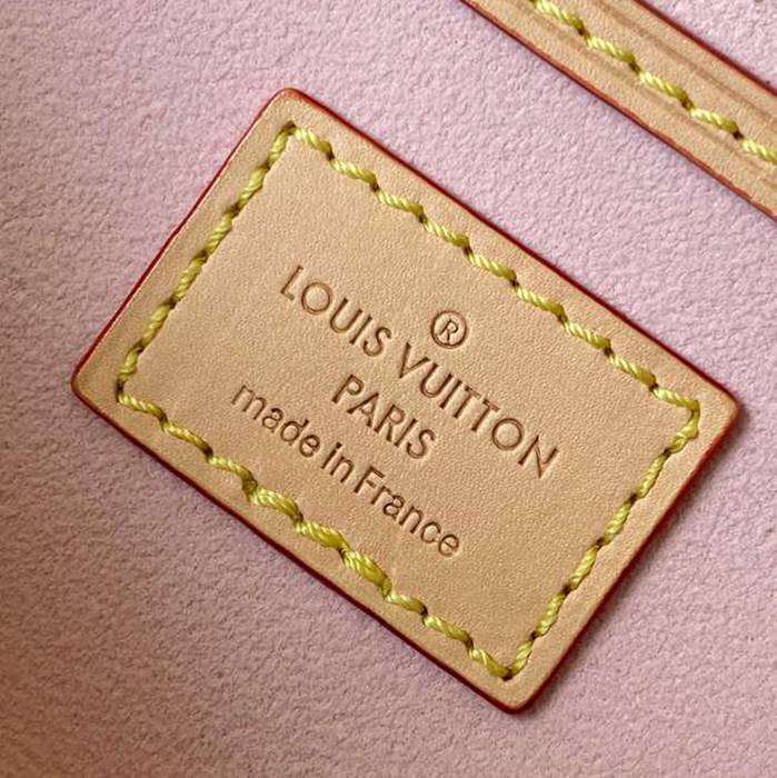 Louis Vuitton モンソリー スモールリュック チェック ホワイト N00120 サイズ:30x28x18cm