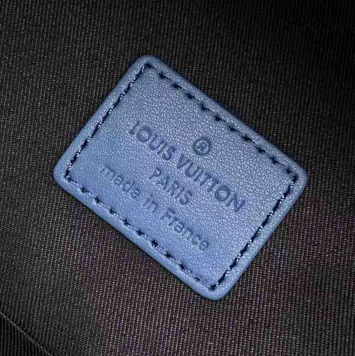 Louis Vuitton ディスカバリー リュック オールレザー ブラック M14884 サイズ:38x29x20cm