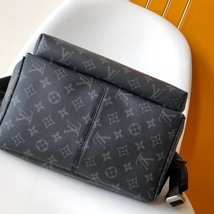 Louis Vuitton ディスカバリー スモールリュック モノグラム ブラック M25887 サイズ:38x29x20cm