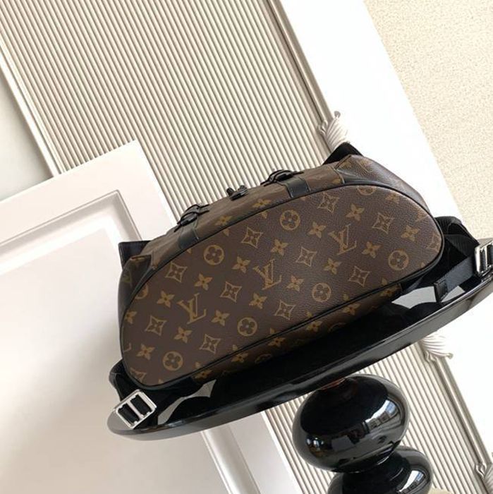 Louis Vuitton クリストファー ミディアムリュック モノグラム ブラック M43735 サイズ:44x38x12.5cm