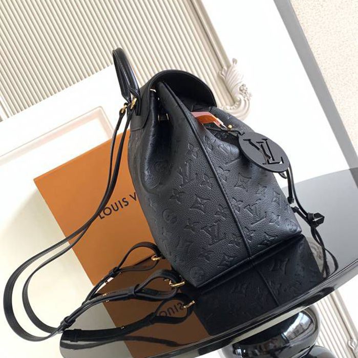 Louis Vuitton リュック オールレザー ブラック M45205 サイズ:33x27.5x14cm