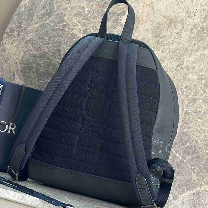 Dior ライダー 2.0 ジッパー リュック オールレザー ネイビー 1ESBA一93328 サイズ:43x32x19cm