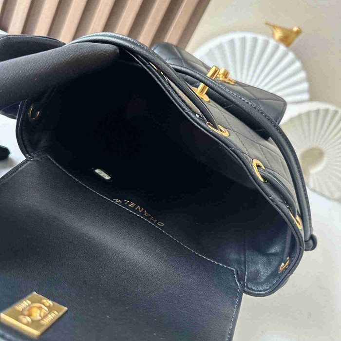 Chanel ヴィンテージ リュック ラムレザー ブラック A2210 サイズ:21x20.5x10cm