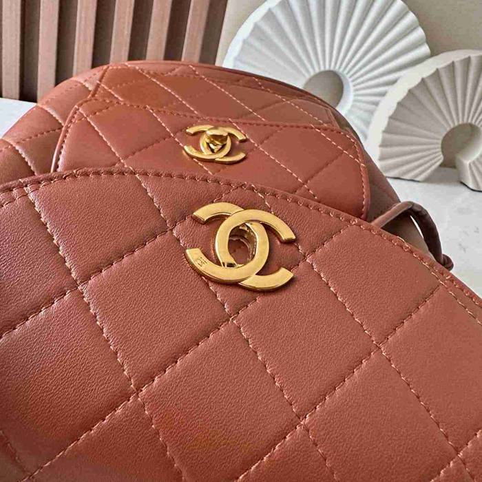 Chanel ヴィンテージ リュック ラムレザー ブラウン A2210 サイズ:21x20.5x10cm