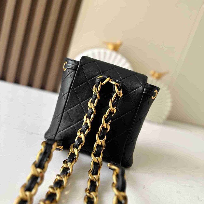 Chanel ヴィンテージ リュック ラムレザー ブラック A2211 サイズ:17x15cm