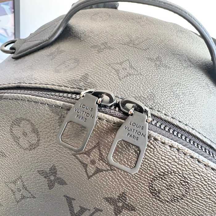 Louis Vuitton ディスカバリー カルゴ リュック モノグラム ブラック M26765 サイズ:39x30x19cm