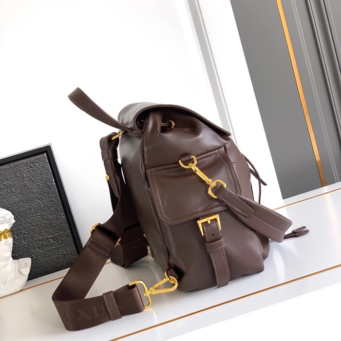 Prada 新作 シープスキン リュック オールレザー ブラック 1BZ080 サイズ:29x27x12.5cm