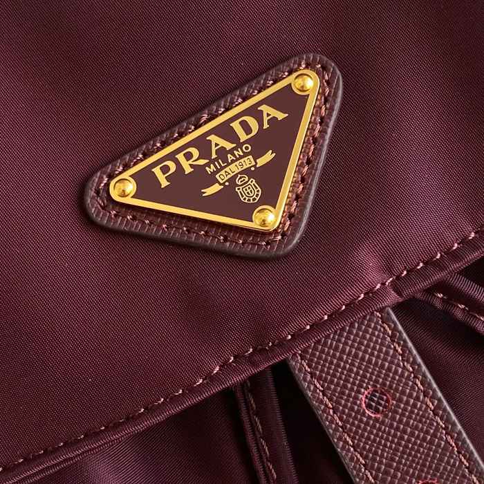 Prada 进口ナイロン リュック ナイロン ブラック 1BZ081 サイズ:29x24.5x12cm
