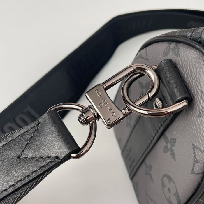 Louis Vuitton 图案 トラベルバッグ モノグラム ブラック M46271 サイズ:25x15x11cm