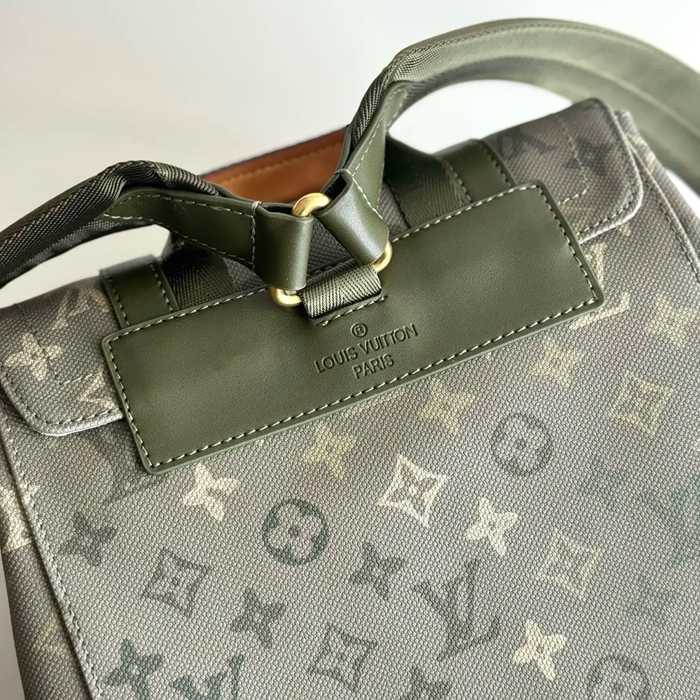 Burberry クリストファー MM リュック カモフラージュ グリーン M27080 サイズ:44x38x12.5cm