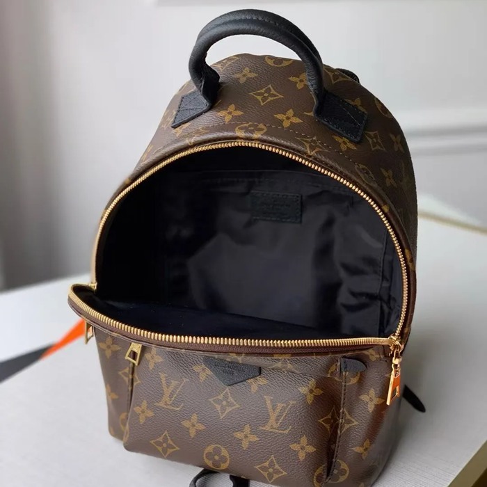 Louis Vuitton カラフルフラワー リュック モノグラム カラフル M44871 サイズ:29x22x10cm