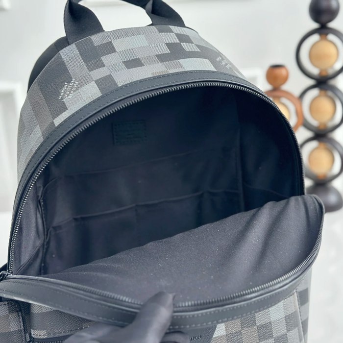 Louis Vuitton ディスカバリー リュック チェック グレー M28789 サイズ:42x31x17cm