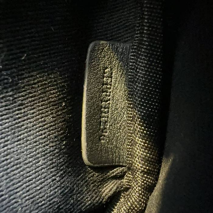 BURBERRY 3481 グレー斜め掛け サイズ:22.5x16cm