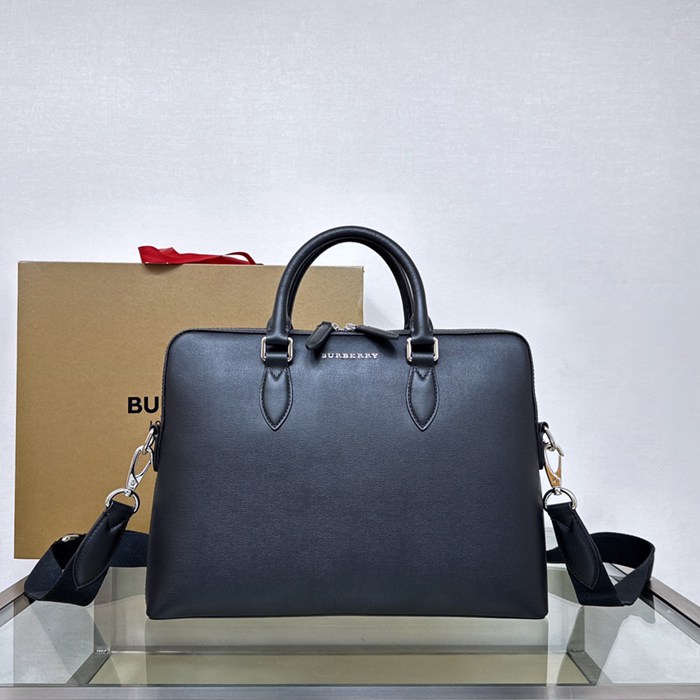 BURBERRY 410165 ザバローバッグ サイズ:37x27x5.5cm