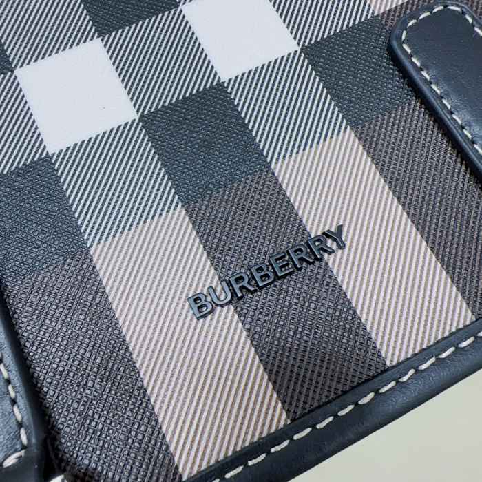 BURBERRY チェックエコキャンバスメッセンジャー サイズ:22x19cm