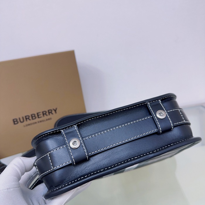 BURBERRY チェックエコキャンバスメッセンジャー サイズ:22x19cm