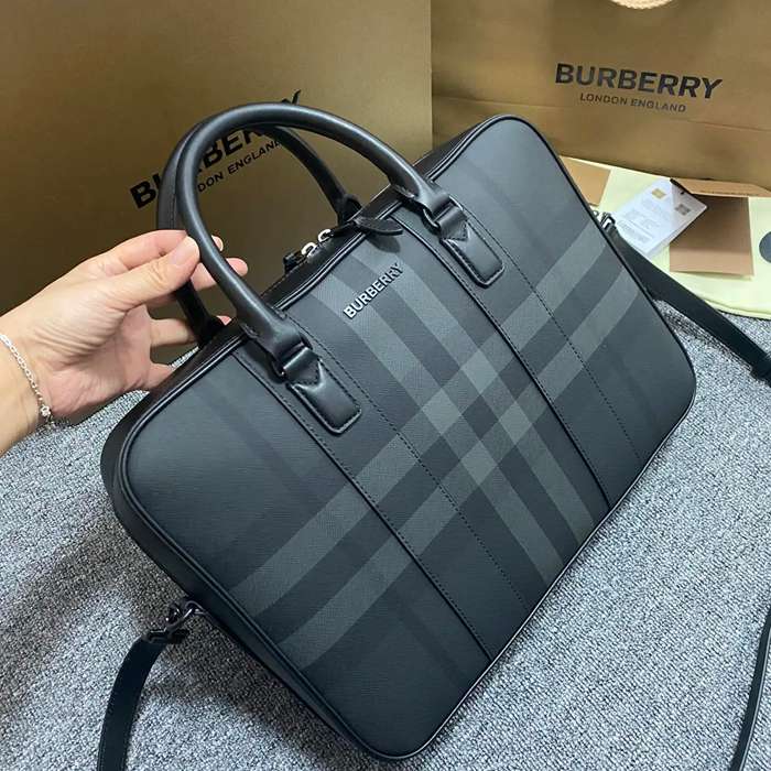 BURBERRY 7721 チェックブリーフケース サイズ:38x28cm