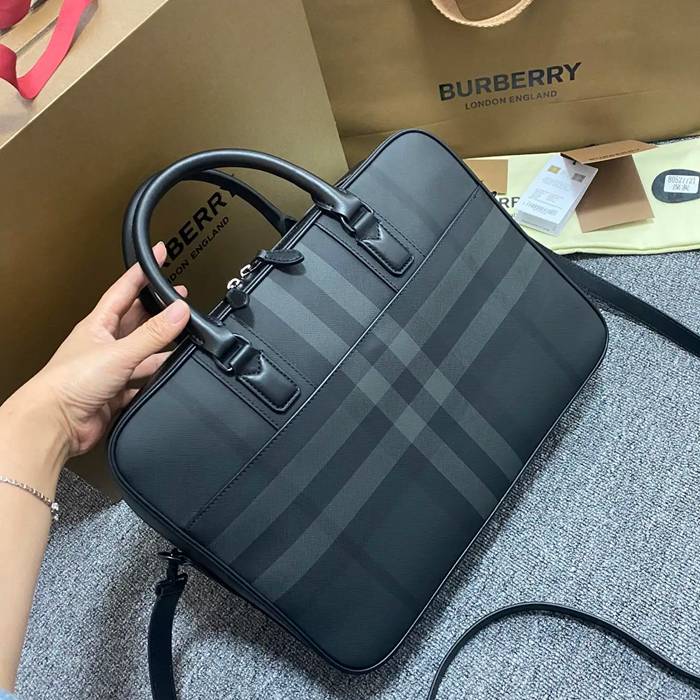 BURBERRY 7721 チェックブリーフケース サイズ:38x28cm