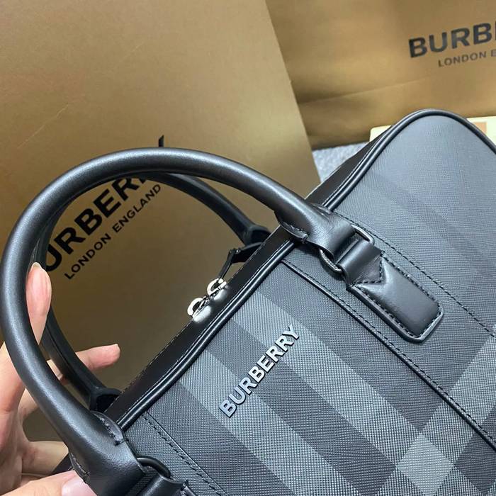 BURBERRY 7721 チェックブリーフケース サイズ:38x28cm