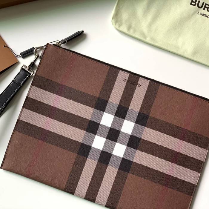 BURBERRY 大ヴィンテージチェックキャンバスジップポーチ サイズ:30x20cm