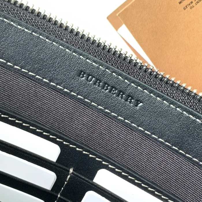 BURBERRY 大ヴィンテージチェックキャンバスジップポーチ サイズ:30x20cm
