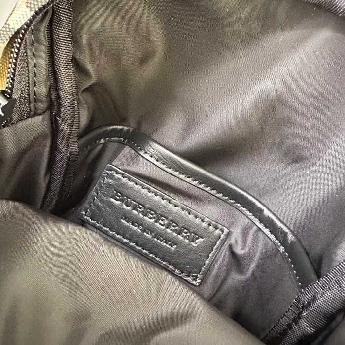 BURBERRY バーバリーチェック フレディバッグ サイズ:20.5x16cm