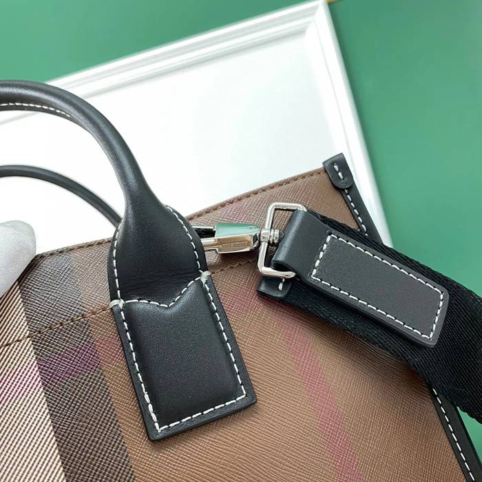 BURBERRY チェックトート サイズ:37.5x35.5x15cm