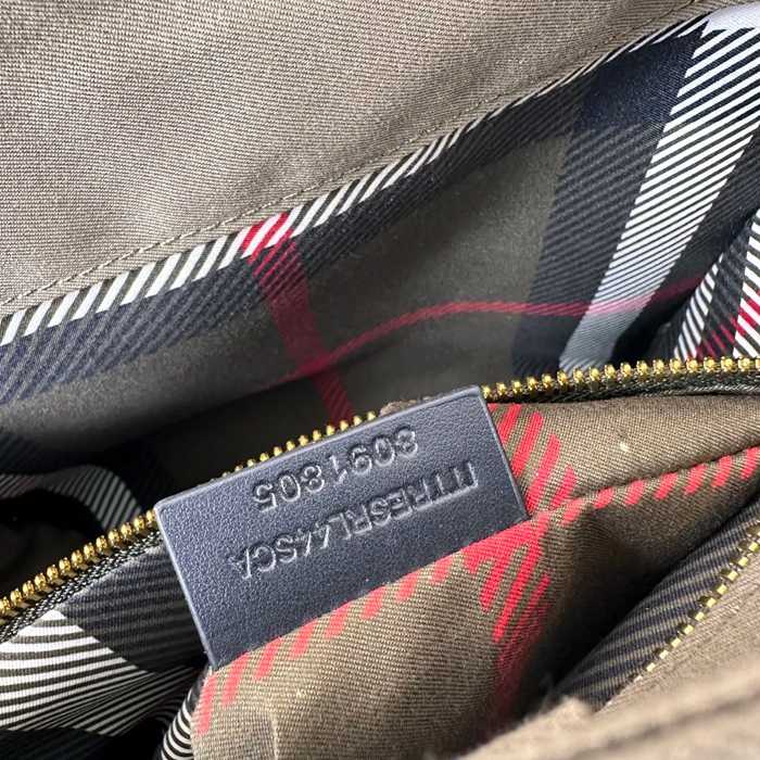 BURBERRY 7661 トレンチトート 小 サイズ:29x29x8.5cm