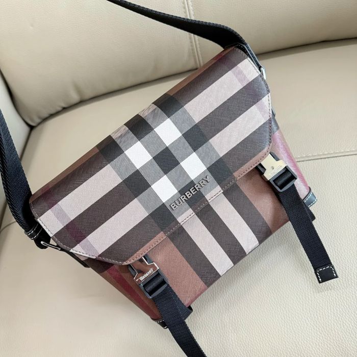 BURBERRY 2463 最新メッセンジャー サイズ:29x20x8.5cm