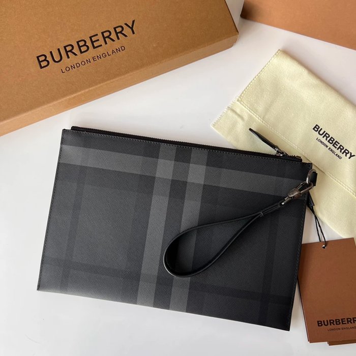 BURBERRY チェックジップポーチ ロンドンチェック サイズ:30x19.5cm