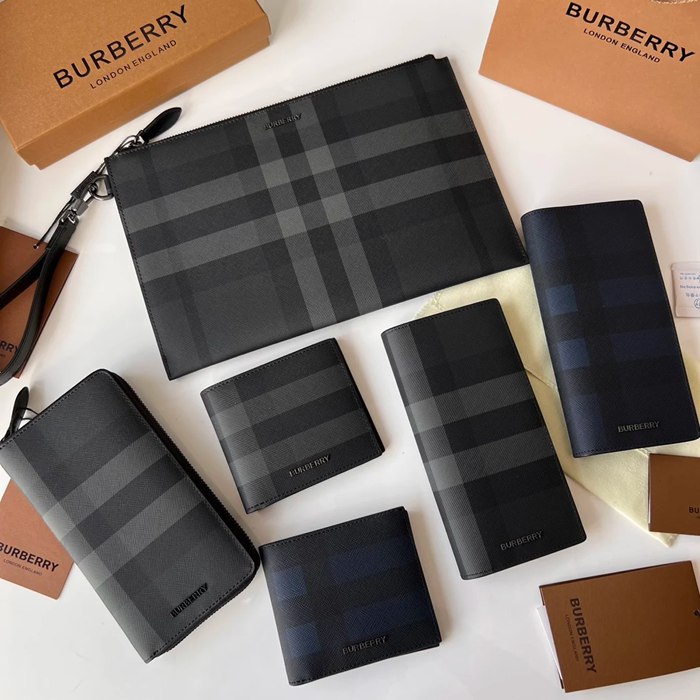 BURBERRY チェックジップポーチ ロンドンチェック サイズ:30x19.5cm