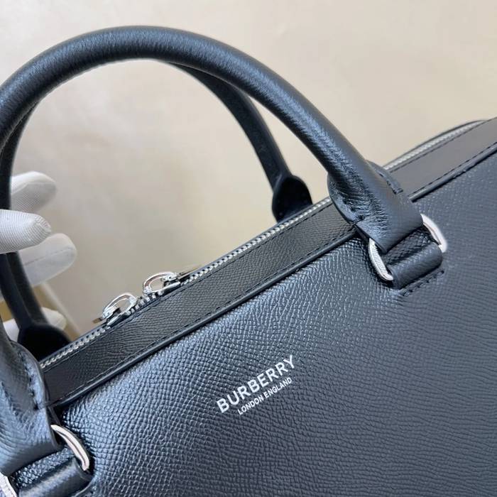 BURBERRY 2651 粒紋牛皮ブリーフケース サイズ:37x27cm