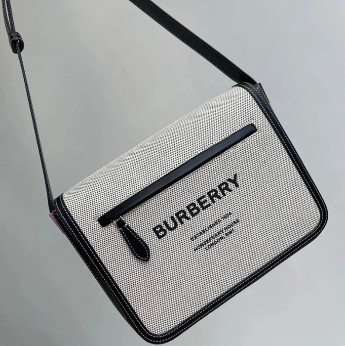 BURBERRY 0361 キャンバス×レザーメッセンジャー サイズ:28x21.5cm